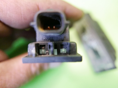 Lampki oświetlenie tablicy rejestracyjnej 8200480127A RENAULT KADJAR I 15-