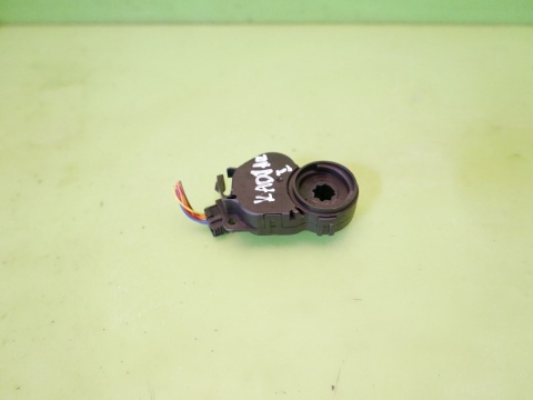 Silniczek nagrzewnicy sterowania nawiewem T37221B RENAULT KADJAR I 15-18