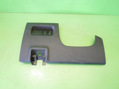 Osłona deski rozdzielczej lewa 689213295R RENAULT KADJAR I 15-18