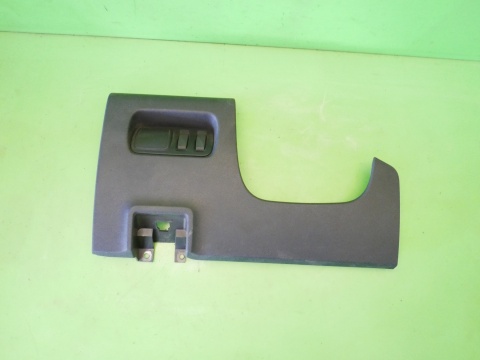Osłona deski rozdzielczej lewa 689213295R RENAULT KADJAR I 15-18