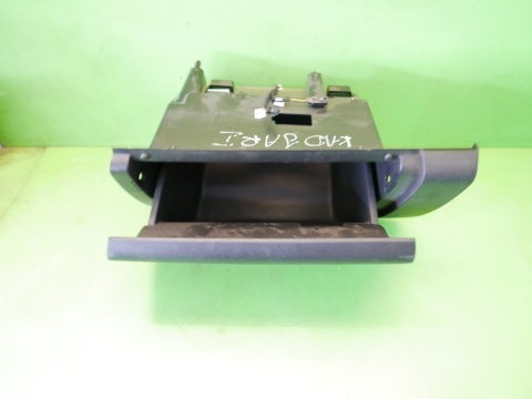 Schowek prawy pasażera z deski 685005747R RENAULT KADJAR I 15-18