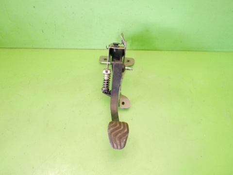 Pedał sprzęgła 465038803R B RENAULT KADJAR I 1.2 TCE 15-18
