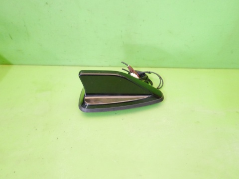 Antena płetwa dachowa 8201684054 RENAULT KADJAR I 15-18