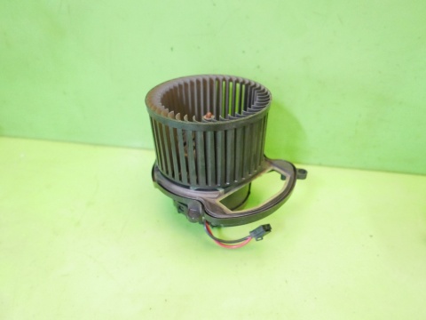 Wentylator dmuchawa nawiewu T911738 RENAULT KADJAR I 1.2 TCE 15-18