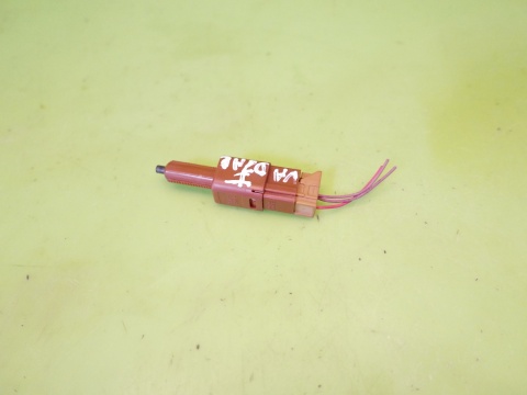 Czujnik pedału 2pin RENAULT KADJAR I 1.2 TCE 15-18