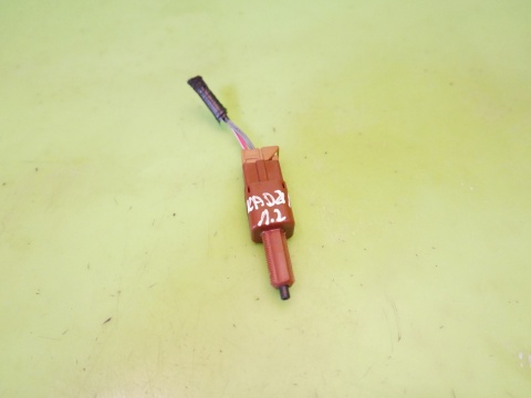 Czujnik pedału 2pin RENAULT KADJAR I 1.2 TCE 15-18