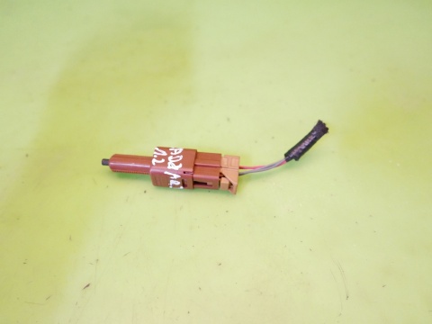 Czujnik pedału 2pin RENAULT KADJAR I 1.2 TCE 15-18