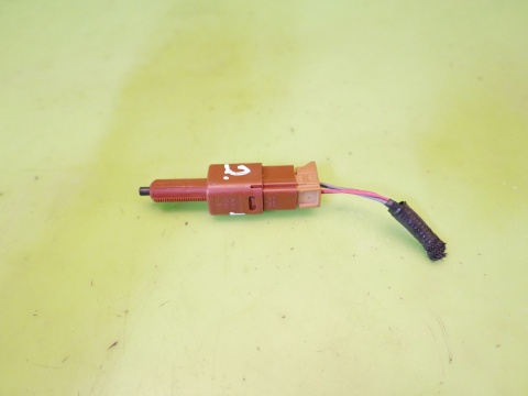 Czujnik pedału 2pin RENAULT KADJAR I 1.2 TCE 15-18