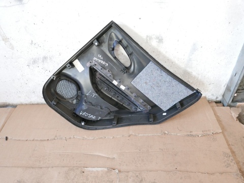 Boczek tapicerka drzwiowa lewa tył 829A11869R RENAULT KADJAR I 15-18
