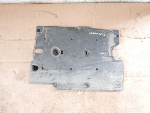 Osłona płyta podwozia lewa 748154EB0C RENAULT KADJAR I 1.2 TCE 15-18