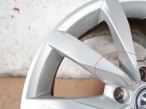 Felga aluminiowa 17 Ronal Dijon 5x112 17x7 et49 5G0601025BH VW GOLF VII 12-16