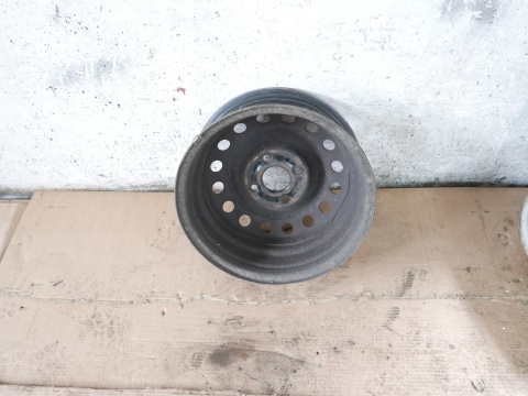 Felga stalowa 15 15x6 4x114,3 ET45 NISSAN ALMERA N16