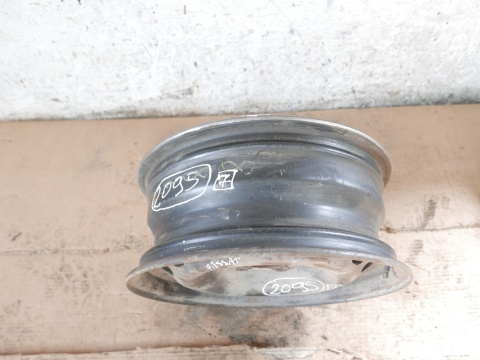 Felga stalowa 15'' 15X6 ET37 5X112 895601027L AUDI S2 80 90-92
