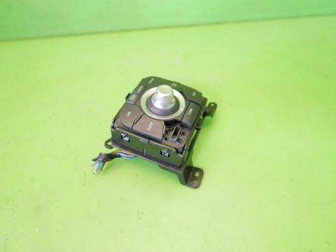 Przełącznik panel nawigacji 28395JY000 RENAULT KOLEOS I PHI 07-11