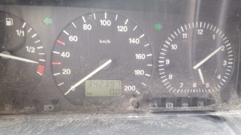 Silnik słupek VW T4 TRANSPORTER 1.9 TD ABL 68KM 50kW odpala