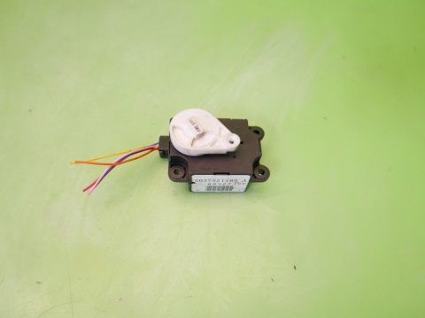 Silniczek nagrzewnicy sterowania nawiewem 5037521160 A RENAULT KOLEOS I 07-