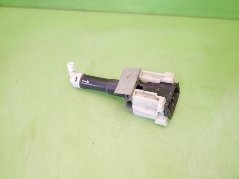 Dysza spryskiwacz lampy lewy 63963 Koito RENAULT KOLEOS I PHI 07-11