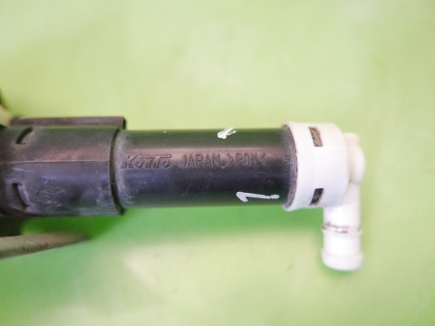 Dysza spryskiwacz lampy lewy 63963 Koito RENAULT KOLEOS I PHI 07-11