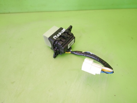 Opornik rezystor wentylatora dmuchawy T1001553N-B03 RENAULT KOLEOS I PHI 2.0 DCI
