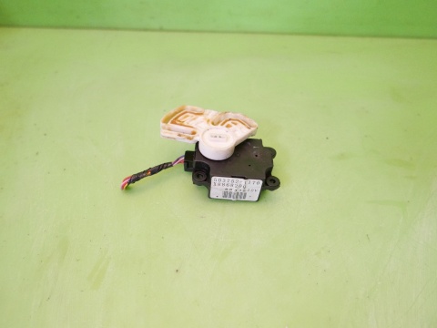 Silniczek nagrzewnicy sterowania nawiewem 5037521170 RENAULT KOLEOS I 07-