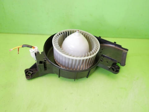 Wentylator dmuchawa nawiewu 5027262000 RENAULT KOLEOS I PHI 2.0 DCI 07-11