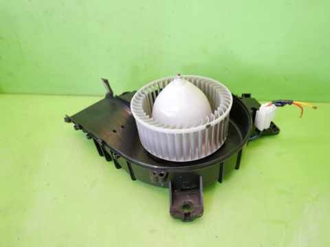 Wentylator dmuchawa nawiewu 5027262000 RENAULT KOLEOS I PHI 2.0 DCI 07-11