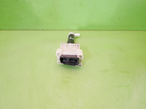 Dysza spryskiwacz lampy prawy 63963 Koito RENAULT KOLEOS I PHI 07-11