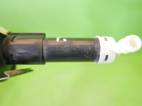 Dysza spryskiwacz lampy prawy 63963 Koito RENAULT KOLEOS I PHI 07-11