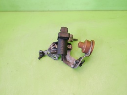 Zawór podciśnienia 8200762597 RENAULT KOLEOS I PHI 2.0 DCI 07-11