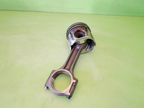Tłok + korbowód 10653 smp kv9 RENAULT KOLEOS I PHI 2.0 DCI M9R830 01-11