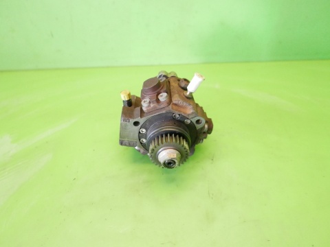 Pompa wtryskowa Bosch 0445010170 8200804288 RENAULT KOLEOS I 2.0 DCI 07-11