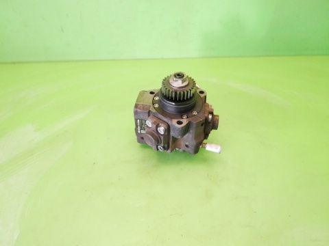 Pompa wtryskowa Bosch 0445010170 8200804288 RENAULT KOLEOS I 2.0 DCI 07-11