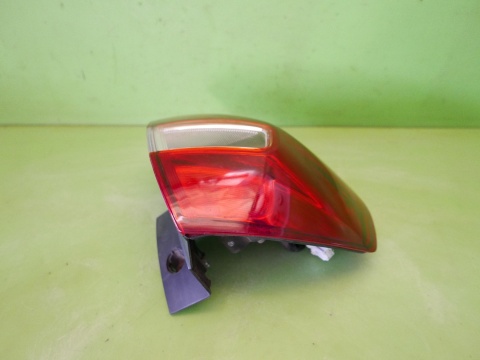 Lampa lewa tył w błotnik 26555JY00 RENAULT KOLEOS I PHI 07-11