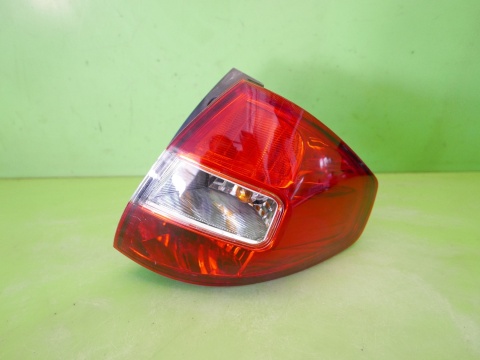 Lampa prawa tył w błotnik DEPO RENAULT KOLEOS I PHI 07-11