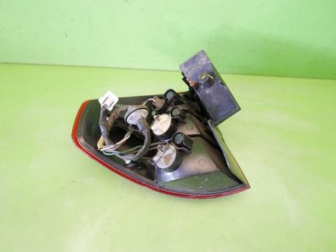 Lampa prawa tył w błotnik DEPO RENAULT KOLEOS I PHI 07-11