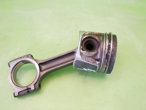 Tłok + korbowód 10653 smp kv9 RENAULT KOLEOS I PHI 2.0 DCI M9R830 01-11