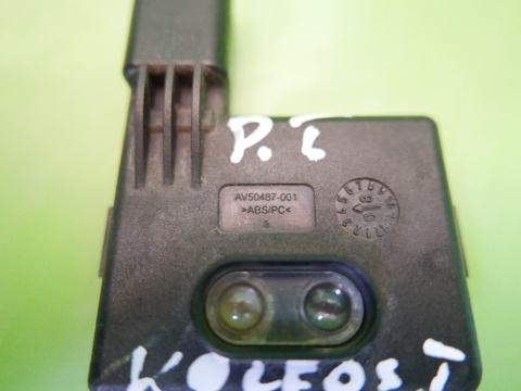 Czujnik klamki hands free prawy tył AV50487001 RENAULT KOLEOS I PHI 07-11