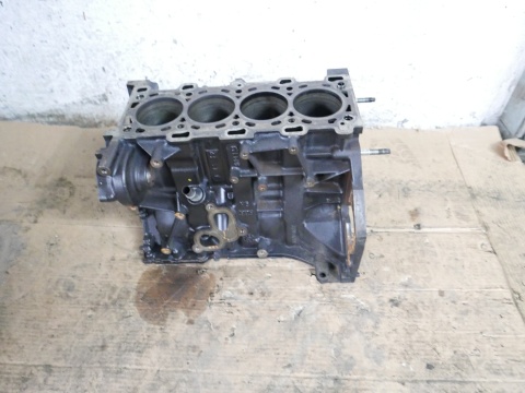 Blok silnika M9R830 RENAULT KOLEOS I PHI 2.0 DCI 07-11