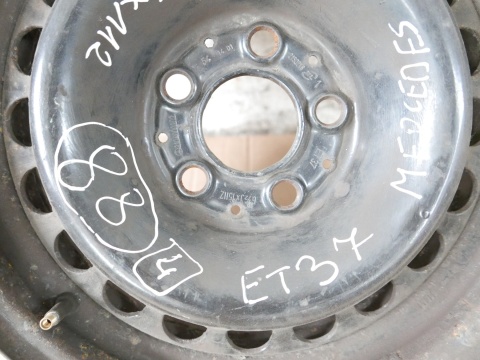 Felga stalowa 15 15x6,5 5x112 et37 2104000202 MERCEDES W203 SEDAN