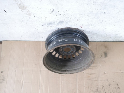 Felga stalowa 15 15x6,5 5x112 et37 2104000202 MERCEDES W203 SEDAN