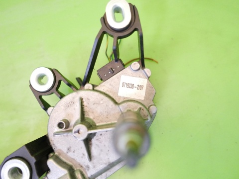 Silniczek wycieraczki tył 5Z6955711 F006B200059 VW FOX I 5Z1 1.2 6V 03-09