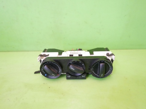Panel sterowania nawiewem climatic 6Q0820045G VW FOX I 5Z1 1.2 6V 03-09