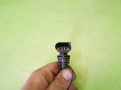 Czujnik wałka rozrządu 253802 valeo VW FOX I 5Z1 1.2 6V 03-09