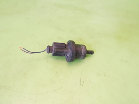 Zawór odpowietrznik oparów paliwa 6Q0906517 VW FOX I 5Z1 1.2 6V 03-09