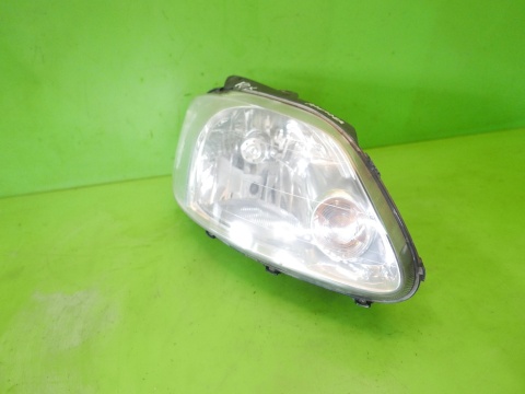 Reflektor lampa prawa przód ARTEB VW FOX I 5Z1 3D 03-09