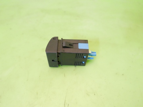 Przełącznik włącznik świateł awaryjnych 5Z0953235A VW FOX I 5Z1 03-09