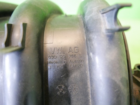 Kolektor ssący dolotowy 03D129766L VW FOX I 5Z1 1.2 6V 03-09
