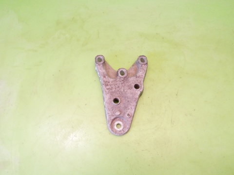 Łapa wspornik silnika 6Q0199185M VW FOX I 5Z1 1.2 6V 03-09