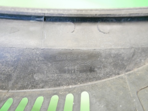Podszybie plastikowe 5Z0819415 VW FOX I 5Z1 3D 03-09