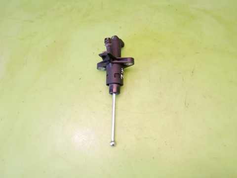 Pompa sprzęgła wysprzęglik 6Q0721388C VW FOX I 5Z1 1.2 6V 03-09